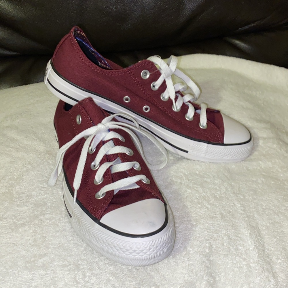 Women’s Converse Sneaker